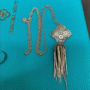 HTF Rare Kendra Scott Miranda Necklace in Gold